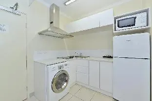 Cairns Queenslander Hotel & Apartments Aparthotel