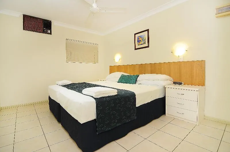 Cairns Queenslander Hotel y Apartamentos Australia